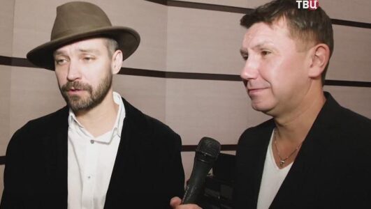 10 самых Дворник курьер и стриптизёрша 18.09.2025 выпуск от 18.09.2025 смотреть онлайн