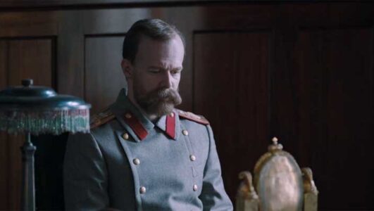 Хроники русской революции 1, 2 серия 27.10.2025 смотреть онлайн все выпуски