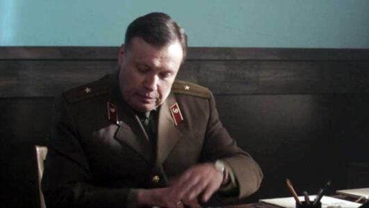 Бой с тенью 11 серия 01.10.2025 выпуск от 01.10.2025 смотреть онлайн