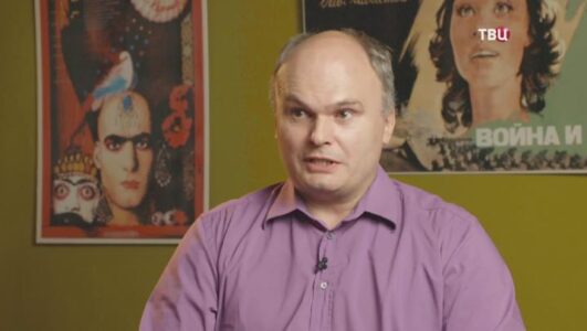 Актёрские драмы Чтобы костюмчик сидел 18.12.2025 смотреть онлайн все выпуски